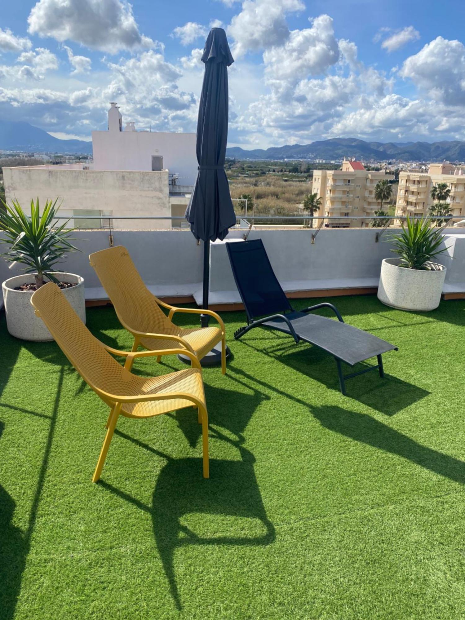 Apartamento A 100 Metros De La Playa Con Grande Terraza Y Vistas Al Mar Daimus Exterior photo